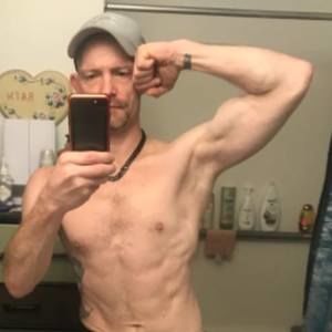 Meet your Posher, Raymoond